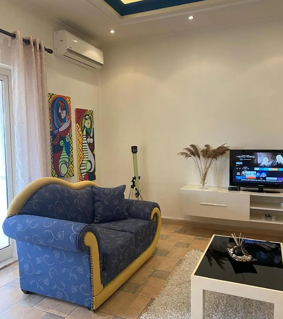 City Center Apartment M Tirana