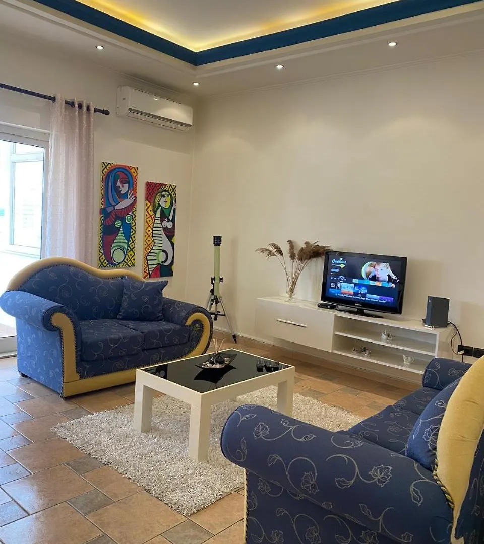 City Center Apartment M Tirana