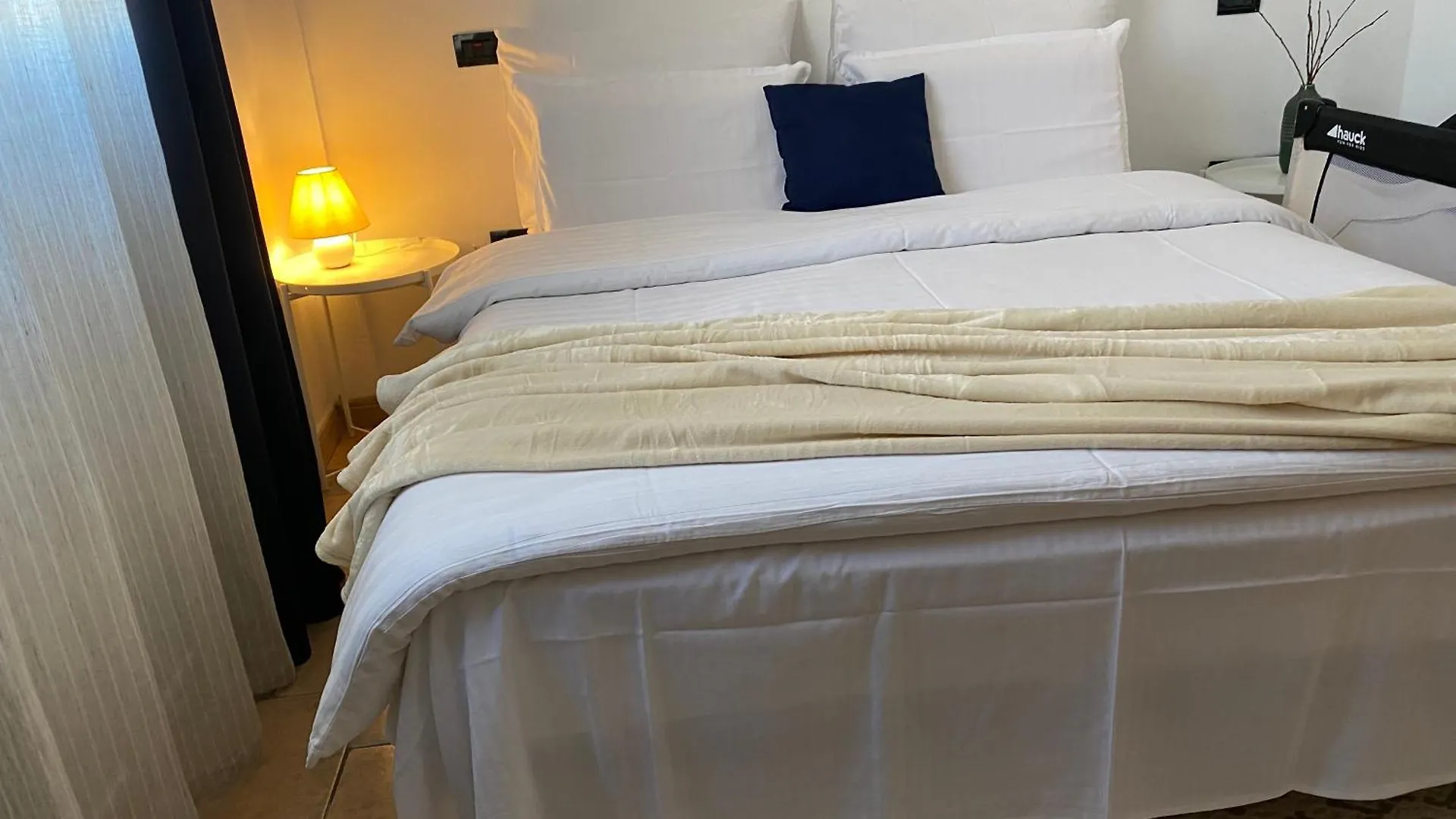 City Center Apartment M Tirana